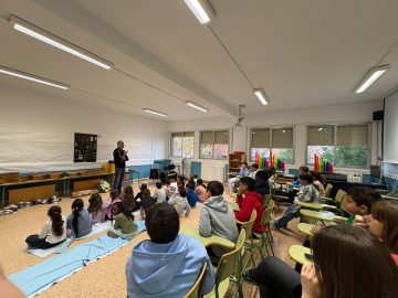 PRIMERAS LECCIONES DE BATERÍA CON PEDRO VALDIVIA